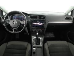 Volkswagen Golf 1.6 TDI 85kW - 11