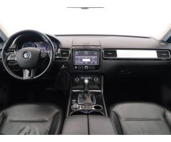 Volkswagen Touareg 3.0 TDI 193kW - 12