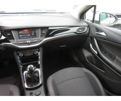 Opel Astra 1.4 T 92kW - 13