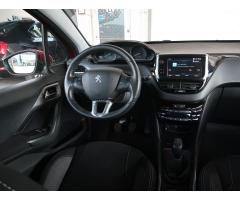 Peugeot 2008 1.2 PureTech 81kW - 17