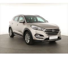 Hyundai Tucson 2.0 CRDi 100kW - 1