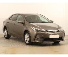 Toyota Corolla 1.6 Valvematic 97kW - 1