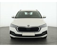 ŠKODA SUPERB COMBI 2.0TDI 140 LAURIN&K 4X4 DSG 7ST