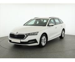 ŠKODA SUPERB COMBI 2.0TDI 140 LAURIN&K 4X4 DSG 7ST