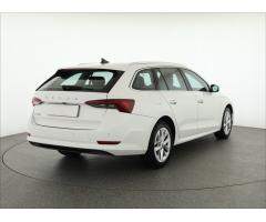 Škoda Octavia 2.0 TDI 110kW - 7