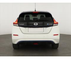 Nissan Leaf 40 kWh 110kW - 7