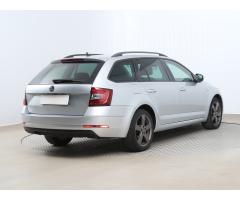 Škoda Octavia 1.6 TDI 85kW - 7