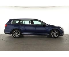 Volkswagen Passat 2.0 TDI 110kW - 8