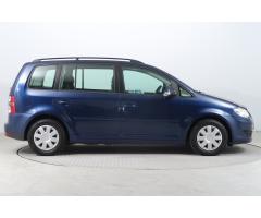 Volkswagen Touran 1.6 75kW - 8