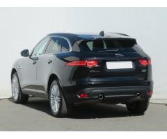 Jaguar F-Pace 30d AWD 221kW - 9