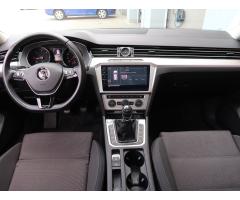 Volkswagen Passat 2.0 TDI 110kW - 10