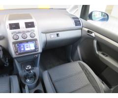 Volkswagen Touran 1.6 75kW - 11