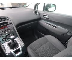 Peugeot 5008 1.6 BlueHDi 88kW - 11