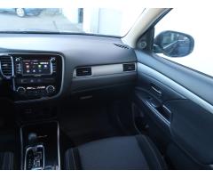 Mitsubishi Outlander 2.2 DI-D 110kW - 11