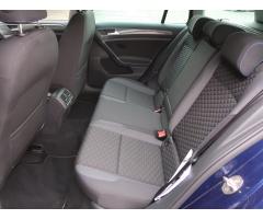 Volkswagen Golf 2.0 TDI 110kW - 15