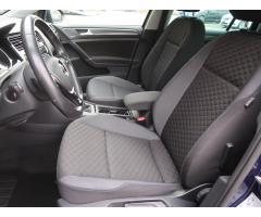 Volkswagen Golf 2.0 TDI 110kW - 16