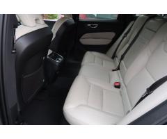 Volvo XC60 T5 AWD 184kW - 18