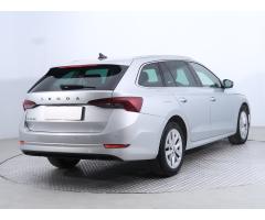 Škoda Octavia 2.0 TDI 110kW - 7