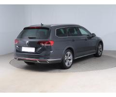 Volkswagen Passat 2.0 TDI 147kW - 7