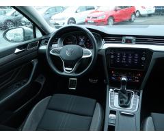 Volkswagen Passat 2.0 TDI 147kW - 9