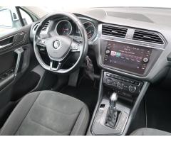 Volkswagen Tiguan 2.0 TDI 110kW - 9