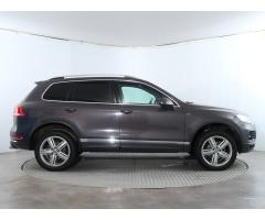 Volkswagen Touareg 3.0 TDI 180kW - 10