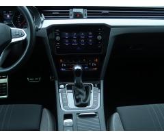 Volkswagen Passat 2.0 TDI 147kW - 18