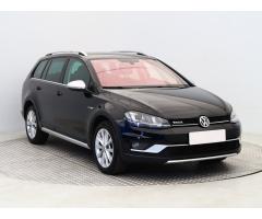 Volkswagen Golf 2.0 TDI 110kW - 1