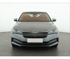 ŠKODA SUPERB COMBI 2.0TDI 140 LAURIN&K 4X4 DSG 7ST