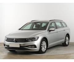 VW Passat 2,0Tdi DSG 140kW Elegance Variant 1 MAJ ČR