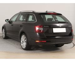 Škoda Octavia 1.5 TSI 110kW - 5