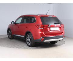 Mitsubishi Outlander 2.2 DI-D 110kW - 5