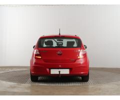 Hyundai i30 1.6 CRDi 85kW - 6