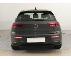 Volkswagen Golf 1.0 TSI 81kW - 6