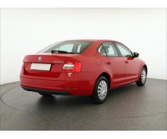 Škoda Octavia 1.6 TDI 85kW - 7