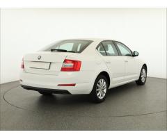 Škoda Octavia 1.6 TDI 81kW - 7