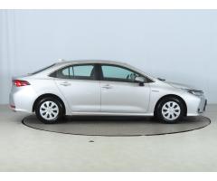 Toyota Corolla 1.8 Hybrid 90kW - 8