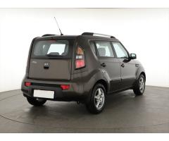 Kia Soul 1.6 CVVT 93kW - 8