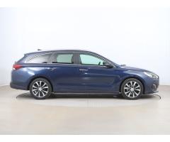 Hyundai i30 1.4 T-GDI 103kW - 8