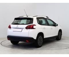 Peugeot 2008 1.2 PureTech 81kW - 8