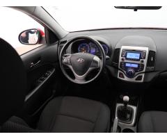 Hyundai i30 1.6 CRDi 85kW - 9