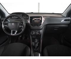 Peugeot 2008 1.2 PureTech 60kW - 10