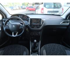 Peugeot 2008 1.2 PureTech 60kW - 10