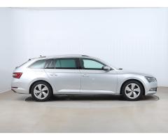 Škoda Superb 2.0 TDI 140kW - 10