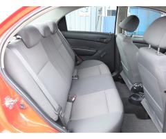 Chevrolet Aveo 1.2 i 53kW - 13