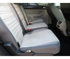 Volkswagen Touran 2.0 TDI 110kW - 13