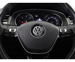 Volkswagen Passat 2.0 TDI 110kW - 16