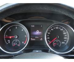 Volkswagen Touran 2.0 TDI 110kW - 17