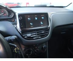 Peugeot 2008 1.2 PureTech 60kW - 18