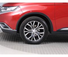 Mitsubishi Outlander 2.2 DI-D 110kW - 21